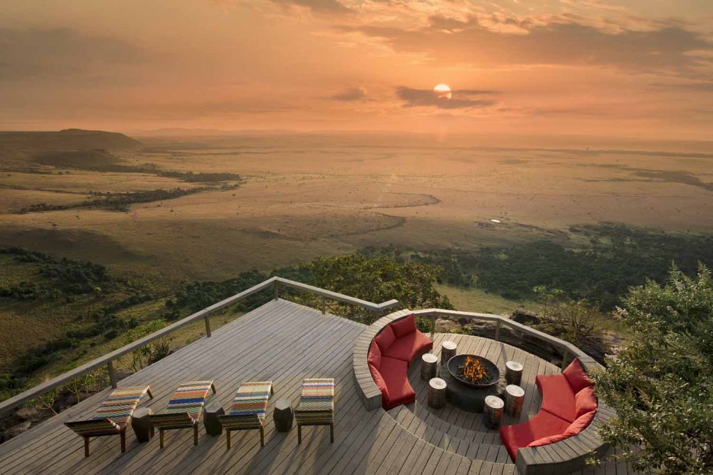 A sundowner view at the desk of angama mara